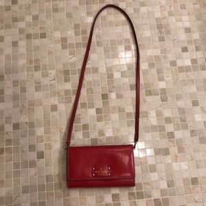 Kate spade red crossbody wallet bag on chain
